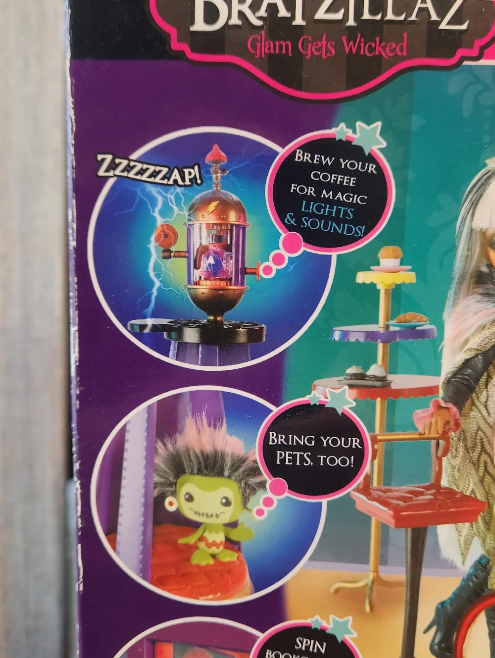 Bratz Bratzillaz Cafe Zap Play Set Brand New Sealed !BOX SHOWS WEAR!
